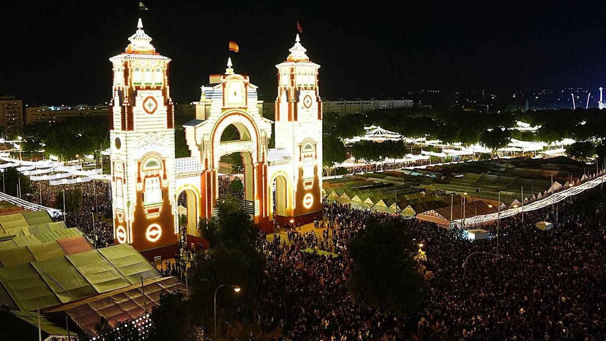 comienza feria sevilla alumbnrado portada