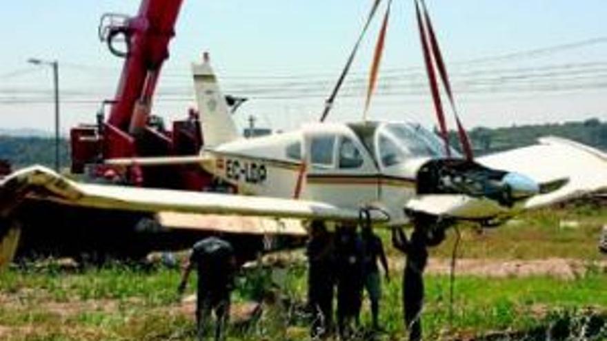 Aterrizaje forzoso de una avioneta en sabadell