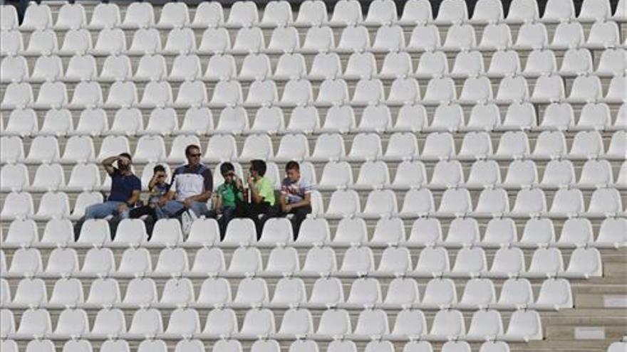 Merino, el palco y la pobre asistencia