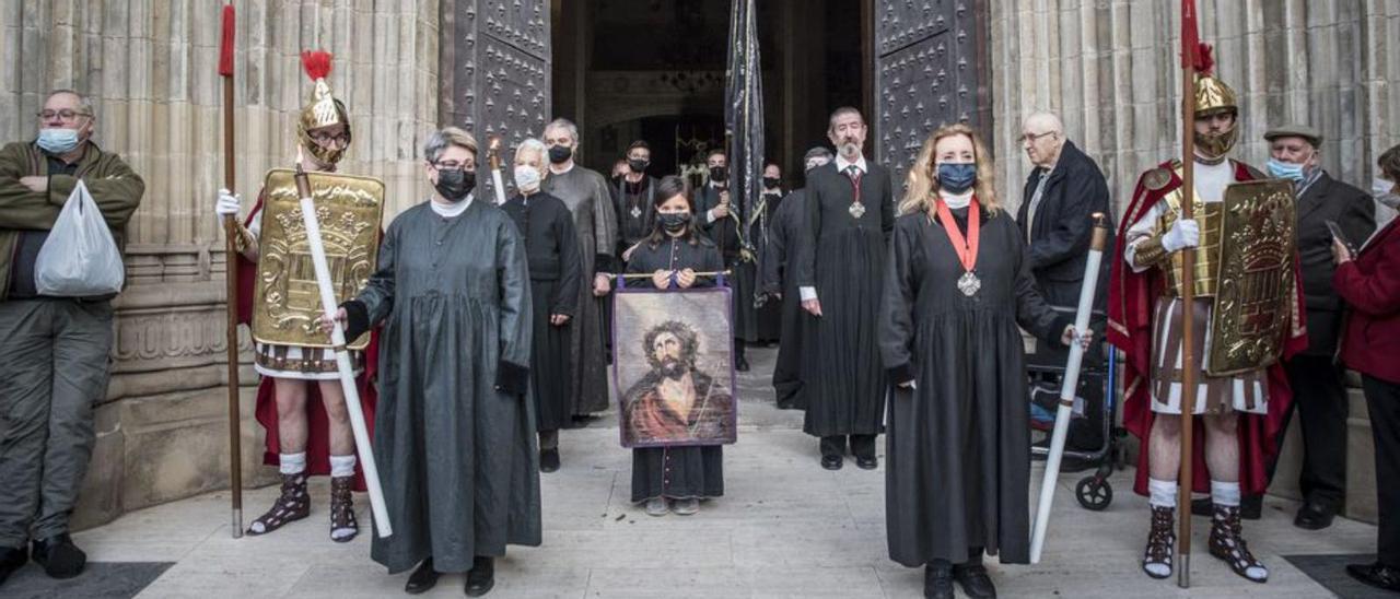 Sortida de la Processó del Silenci de la Seu | ARXIU/OSCAR BAYONA