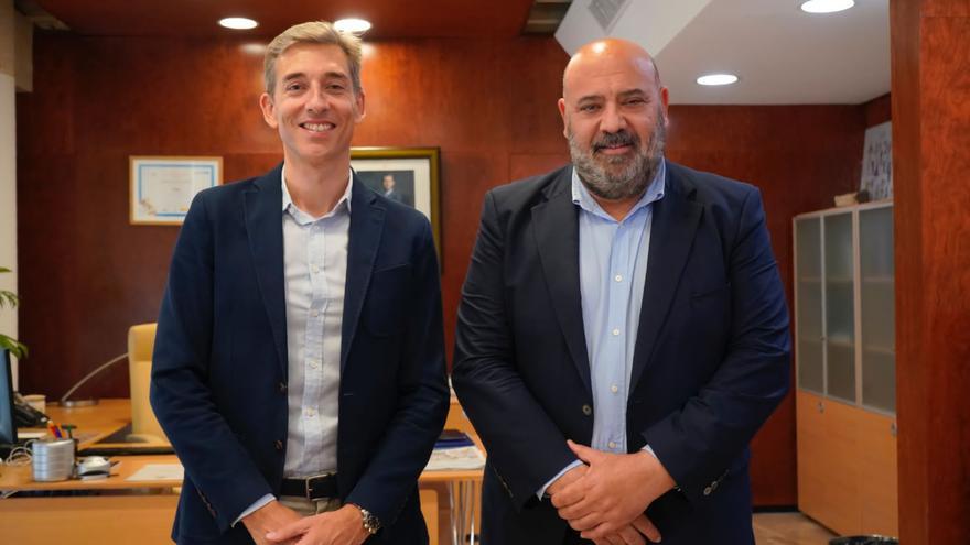El nuevo alcalde de Palma Jaime Martínez recibe al CEO del Mallorca Alfonso Díaz