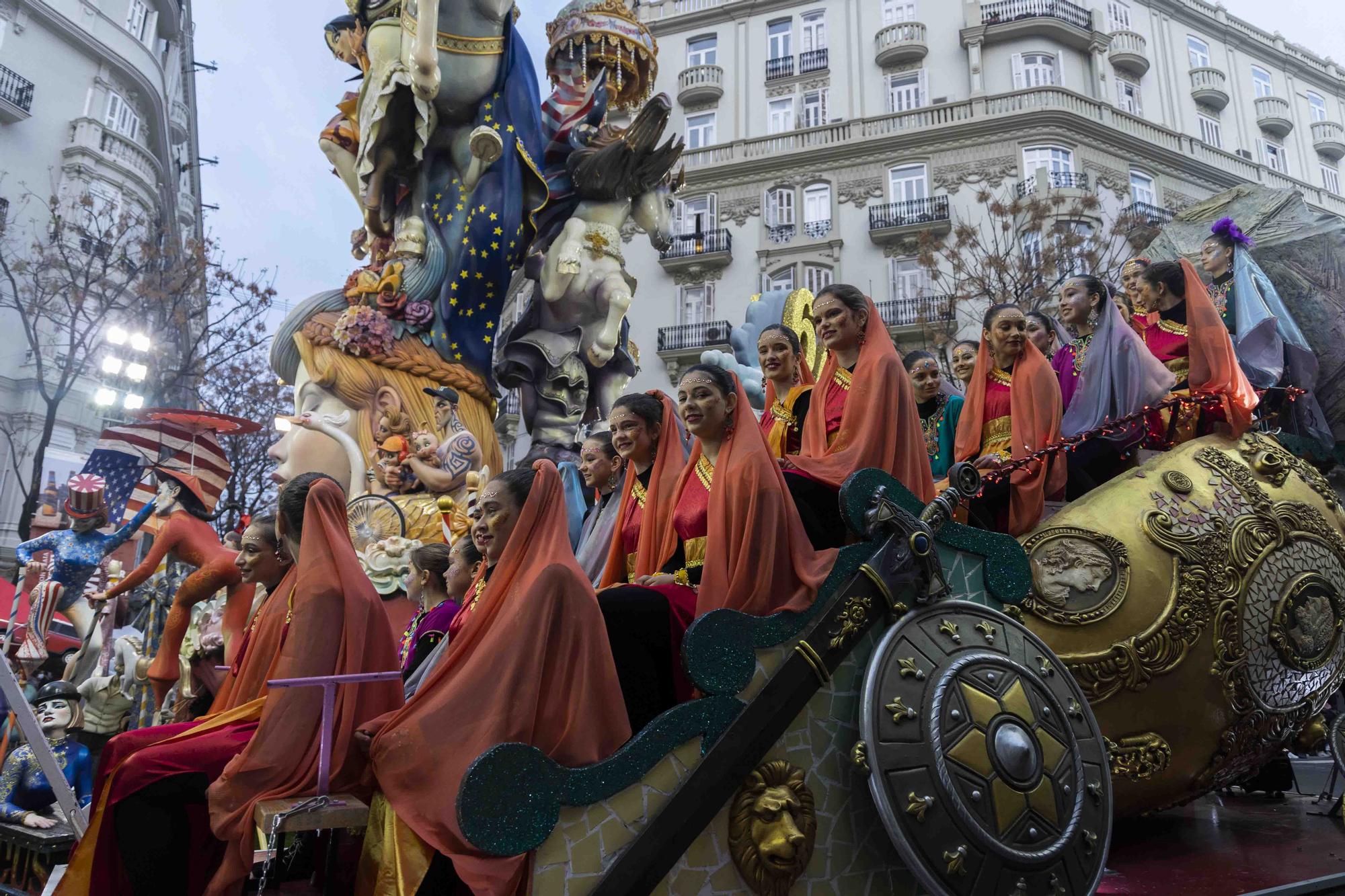 Parada mora de Almirante-Conde Altea con Marina Civera y Consuelo Llobell