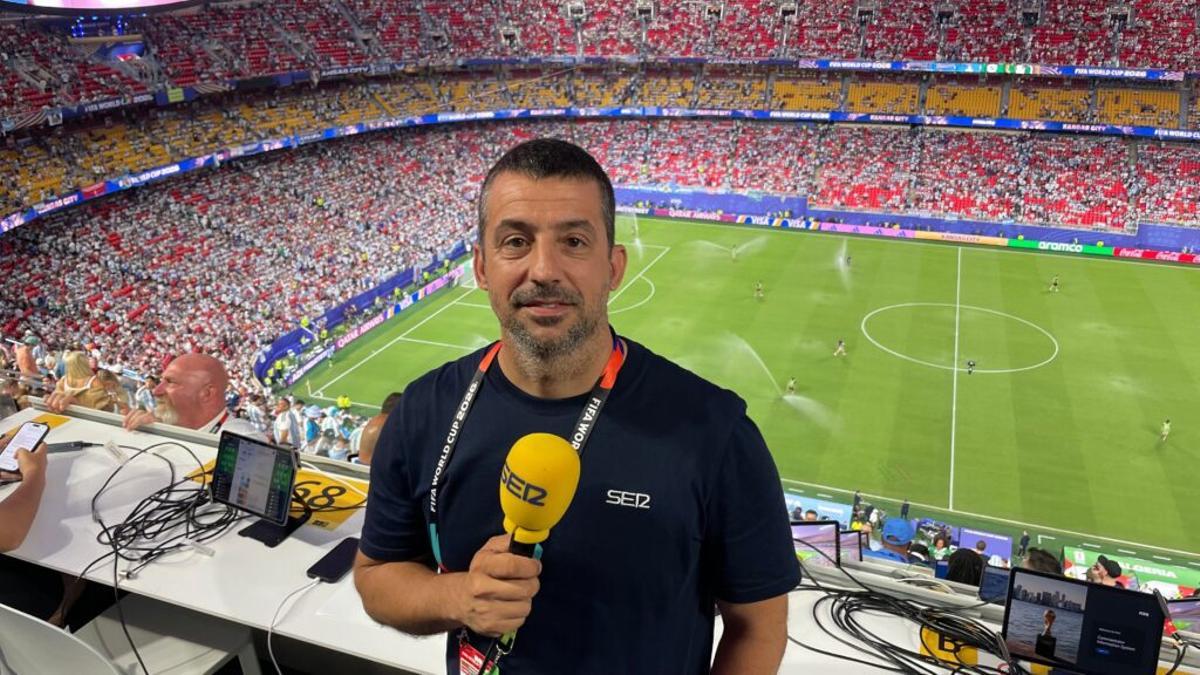 Pedro Fullana es el primer periodista balear en cubrir unos Juegos Olímpicos y un Mundial.