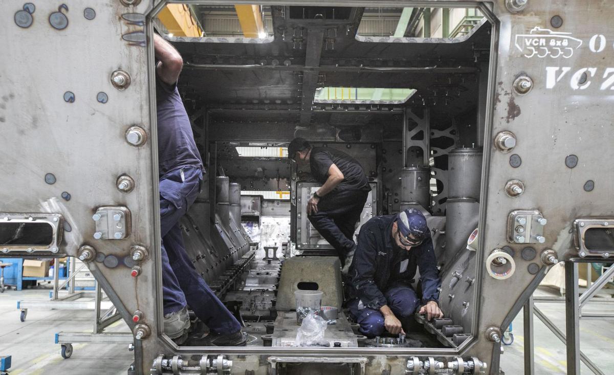 Santa Bárbara va prestar 455 milions a General Dynamics per a plans globals