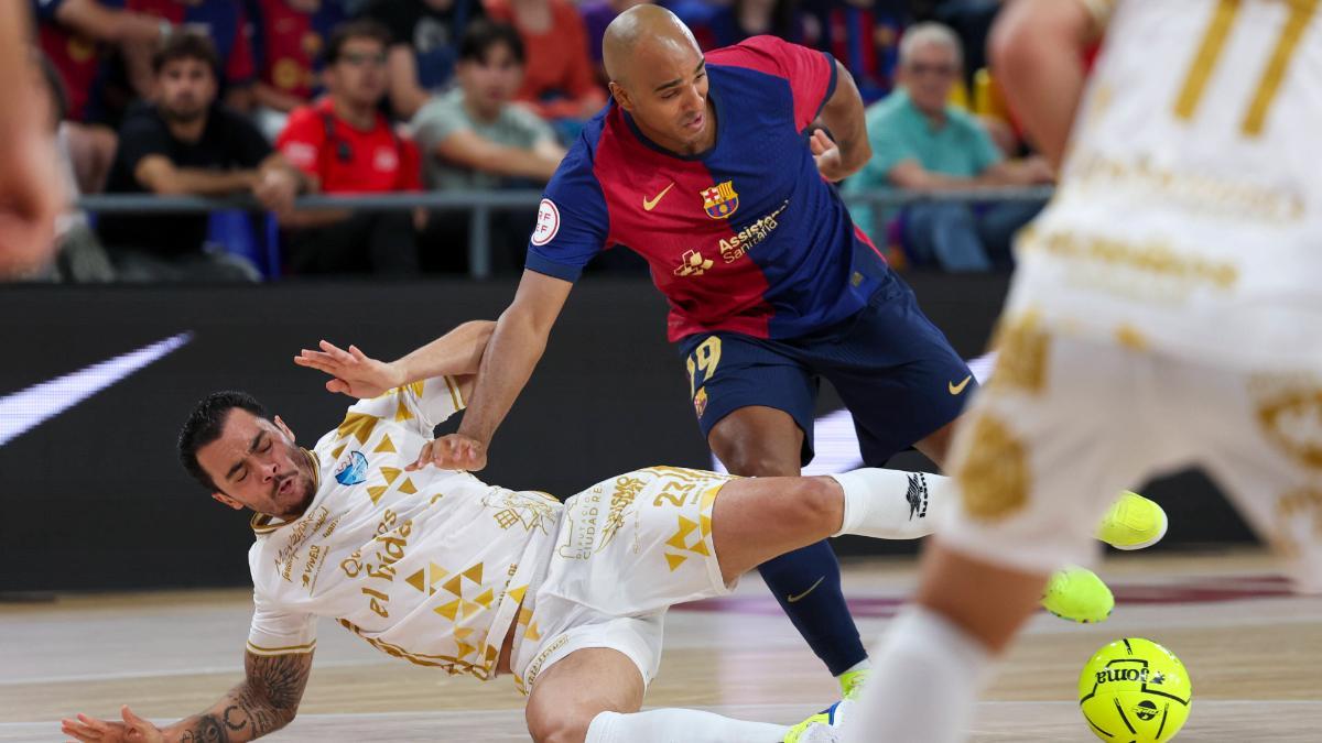 Fits trata de marcharse de su compatriota Humberto