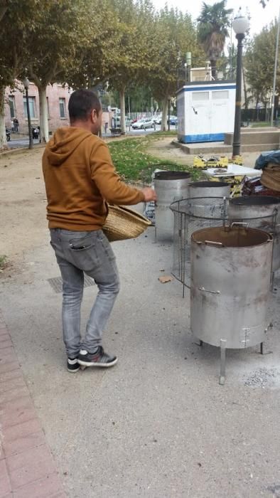 L'escola Renaixença visita la parada de castanyes