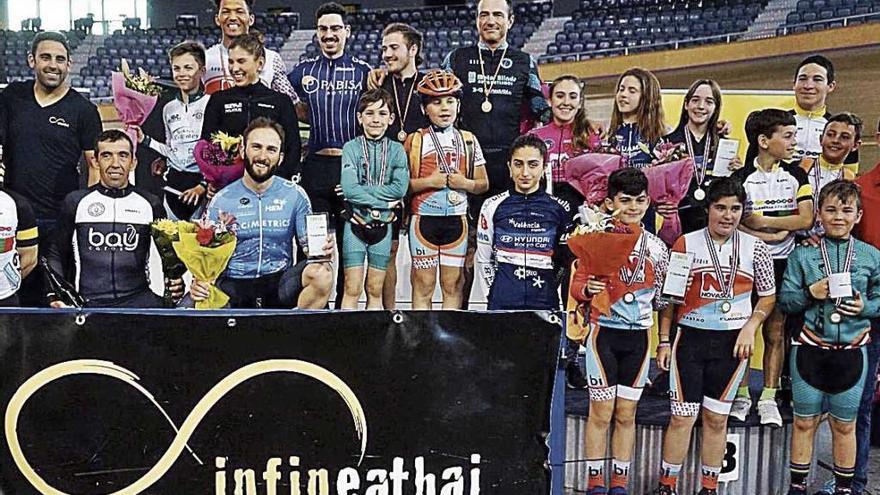 Llorenç Tomàs y Iurani Blanco destacan en el Trofeo Infineathai