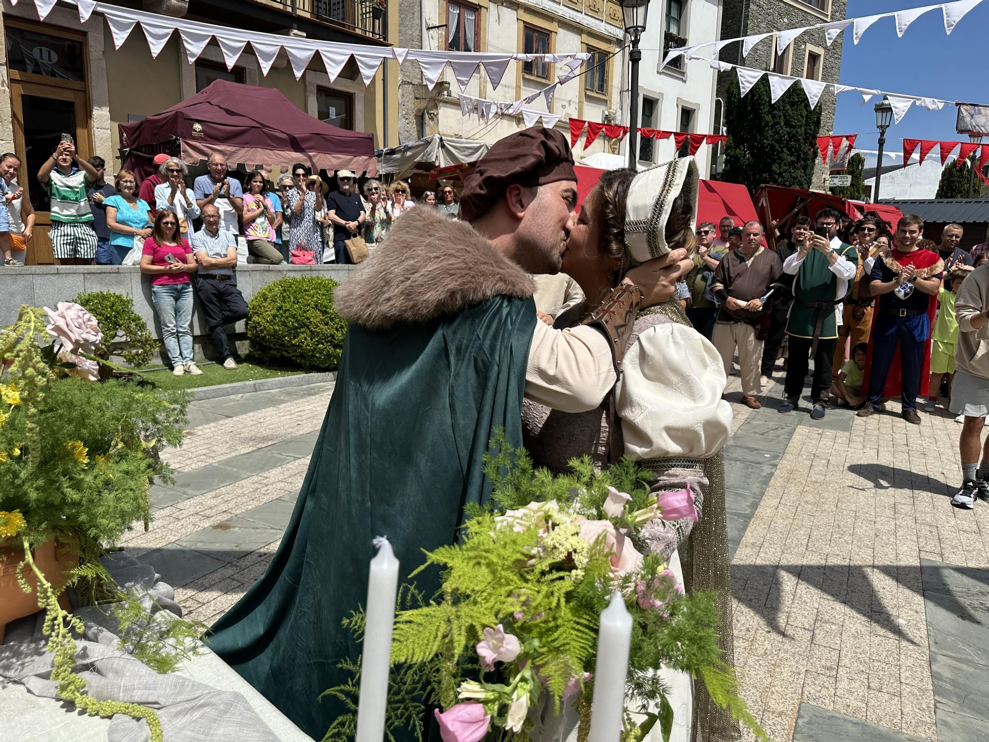 Boda &quot;a lo Rodrigo Díaz de Vivar&quot; en Navia