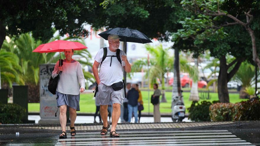 Posibles lluvias aisladas este viernes en Canarias