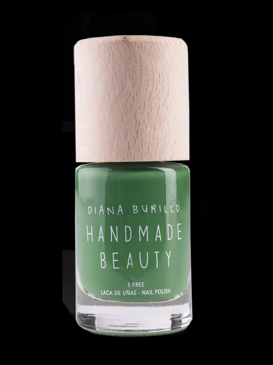 Maquillaje para amantes de los unicornios: esmalte de uñas, de Hand Made Beauty (16euros)