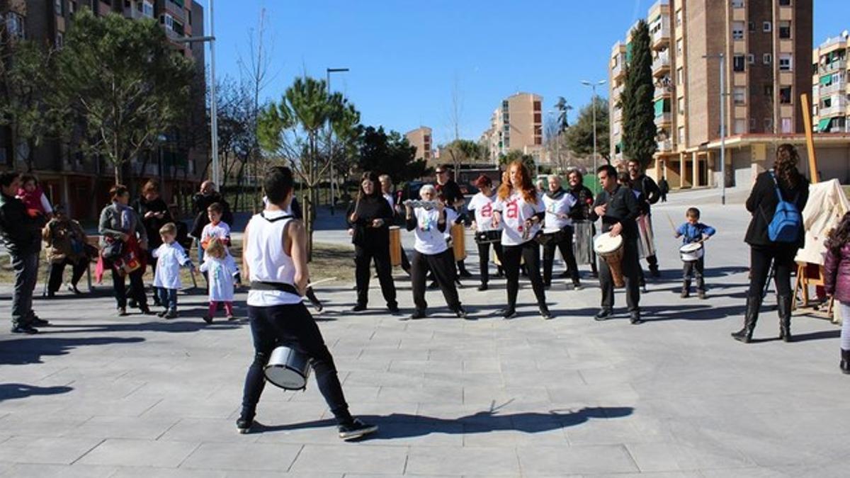 Viladecans estrena el nuevo paseo de Ponent con una fiesta popular