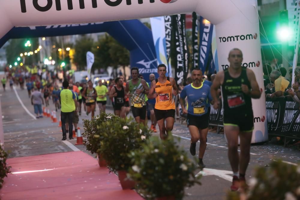 Nuevo éxito de la carrera nocturna de As Travesas con más de 1.300 participantes
