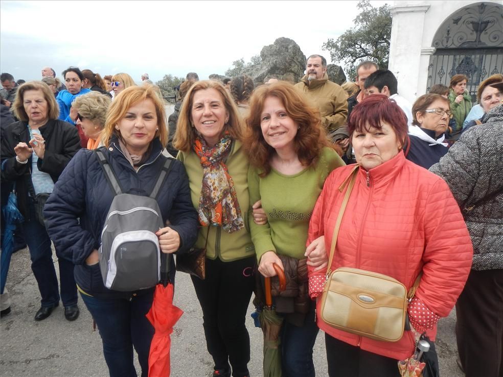 La bajada de la patrona de Cáceres en imágenes