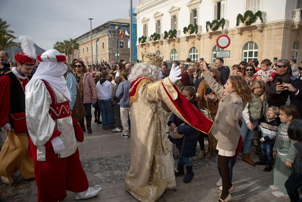 El desembarco en Cartagena de los Reyes Magos, en imágenes