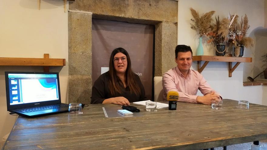 Esther Sánchez: &quot;he elegido al PSOE porque tiene la posibilidad real de cambiar las cosas en Plasencia&quot;