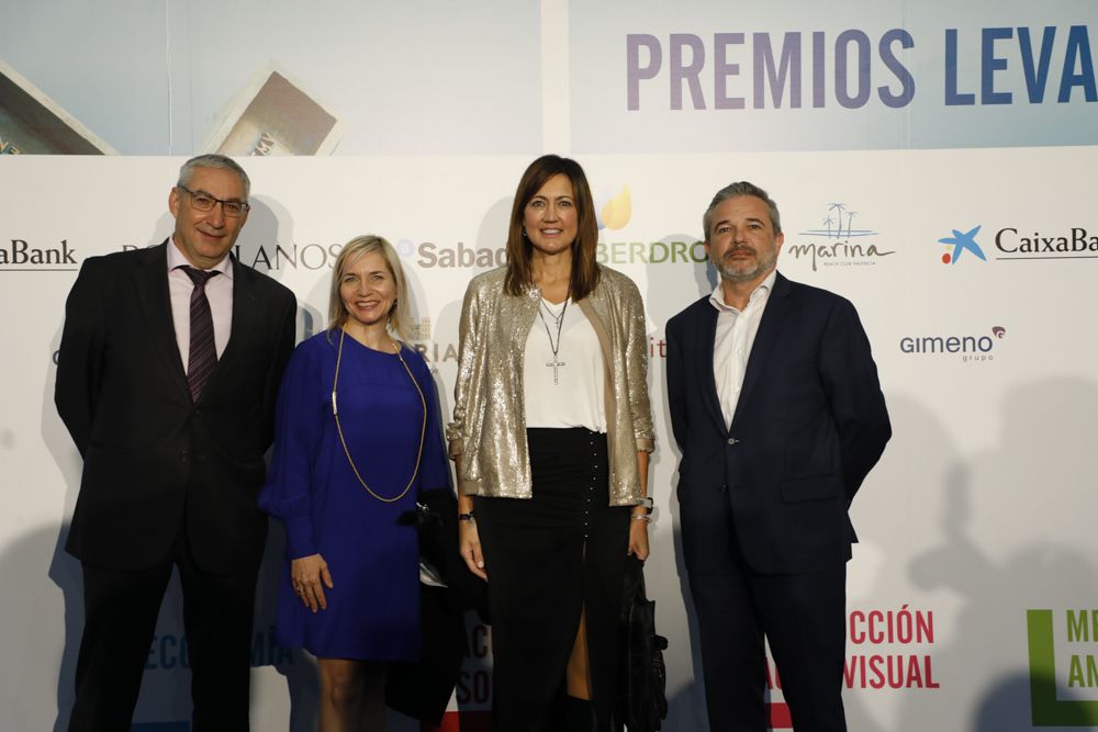 Photocall de los invitados a la gala de los Premios Levante-EMV 2021