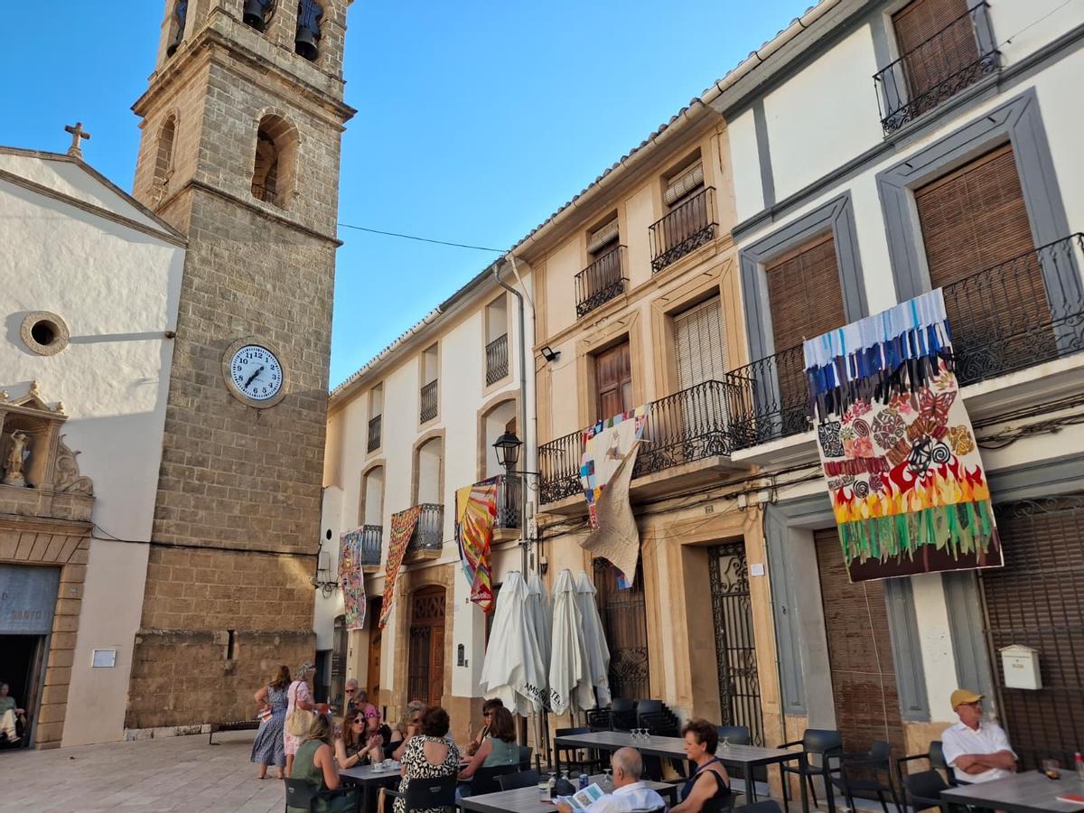 Las imágenes de "Art al Vent": un vendaval de arte en las calles de Gata de Gorgos Las imágenes de "Art al Vent": un vendaval de arte en las calles de Gata de Gorgos