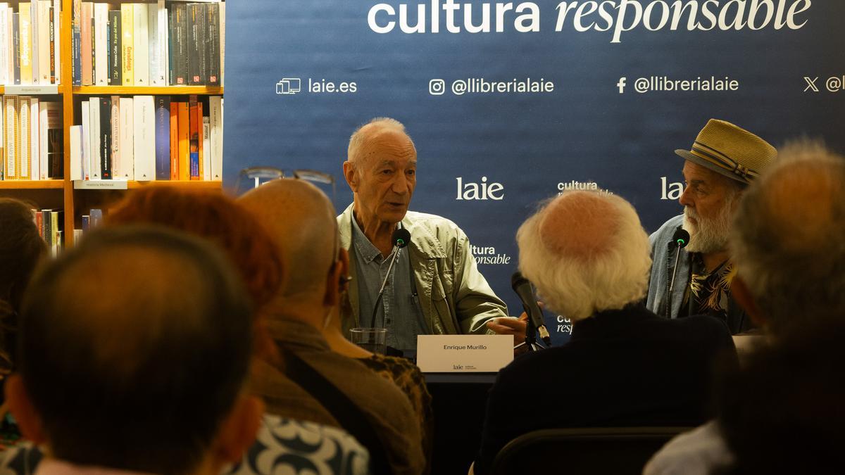 Presentación en Barcelona del libro de Enrique Murillo 'Personaje secundario'.