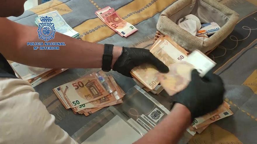 Dismantled a criminal network of anabolic drug trafficking and money laundering in the Canary Islands