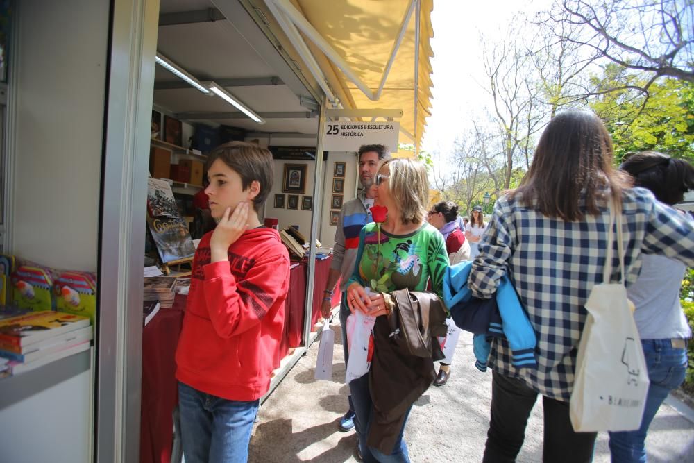 Un paseo por la 52ª Fira del Llibre de València