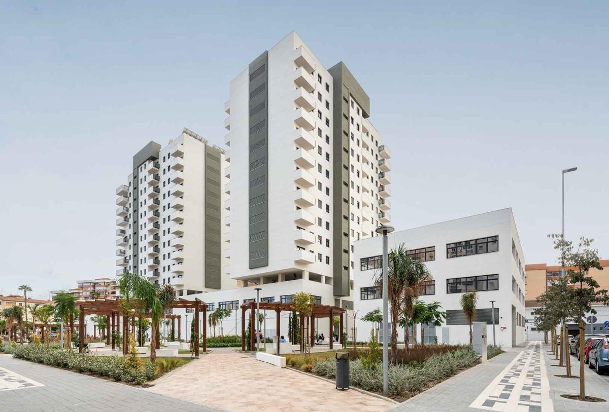 Conjunto residencial Velázquez 56 en Carretera de Cádiz.