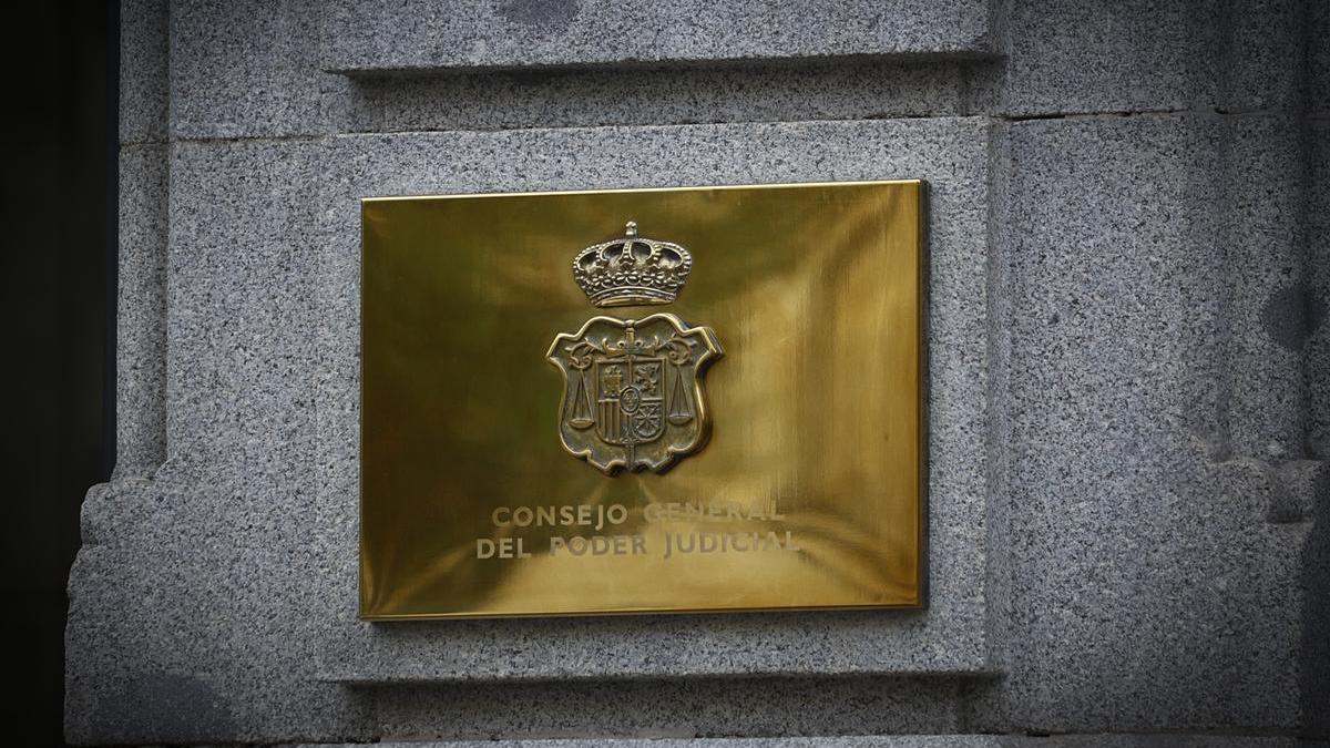 Imagen de la placa de la fachada de la sede del Consejo General del Poder Judicial (CGPJ) en Madrid.