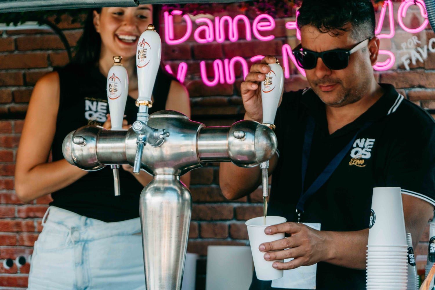 Cerveza artesanal Neos, fabricada en Agüimes