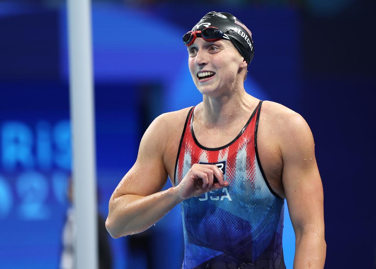 Katie Ledecky ganó el 800 libres en La Defénse.