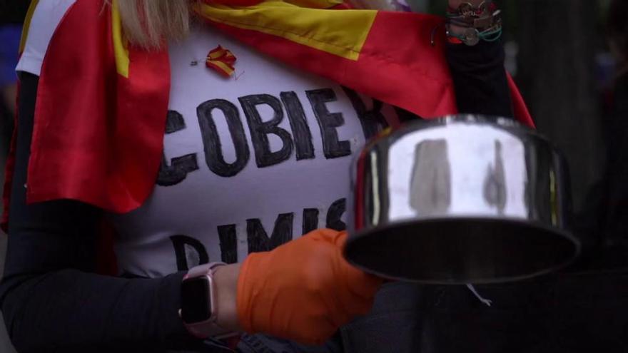 Protesta en Madrid contra el Gobierno sin respetar la distancia