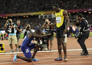 Gatlin destrona a Bolt en los 100 metros