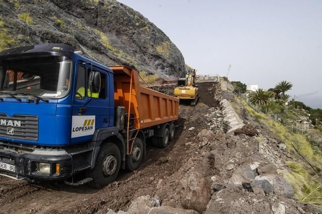 VISITA OBRAS REPARACION CARRETERA AGAETE LA ALDEA