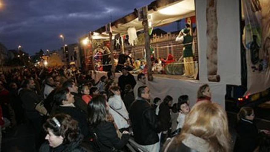 Los Reyes Magos traen la alegría a Extremadura