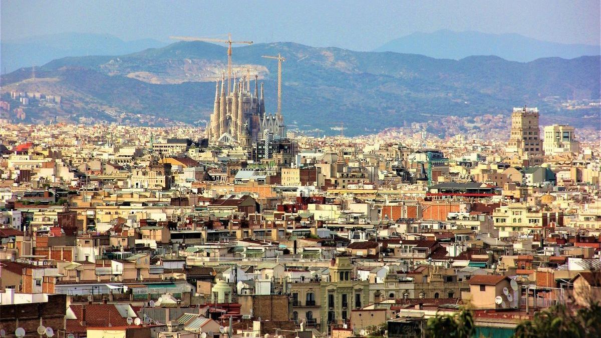 Barcelona, una de las ciudades españolas que recibe mayor cantidad de turistas.