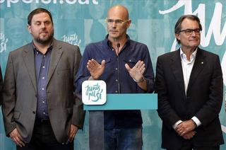 Artur Mas afirma que su reelección "no es el tema trascendental"