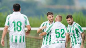 El Betis no falla en su primer amistoso