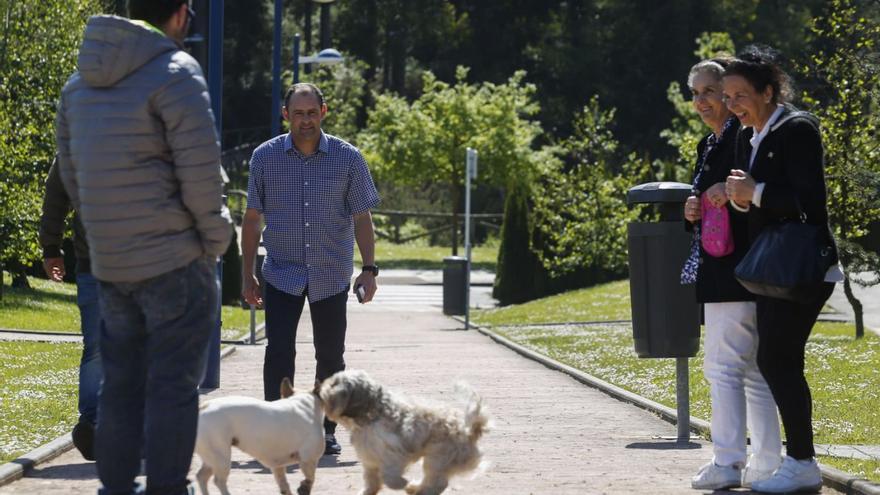 La “almendra” avilesina envejece y crece la población joven e inmigrante en barrios