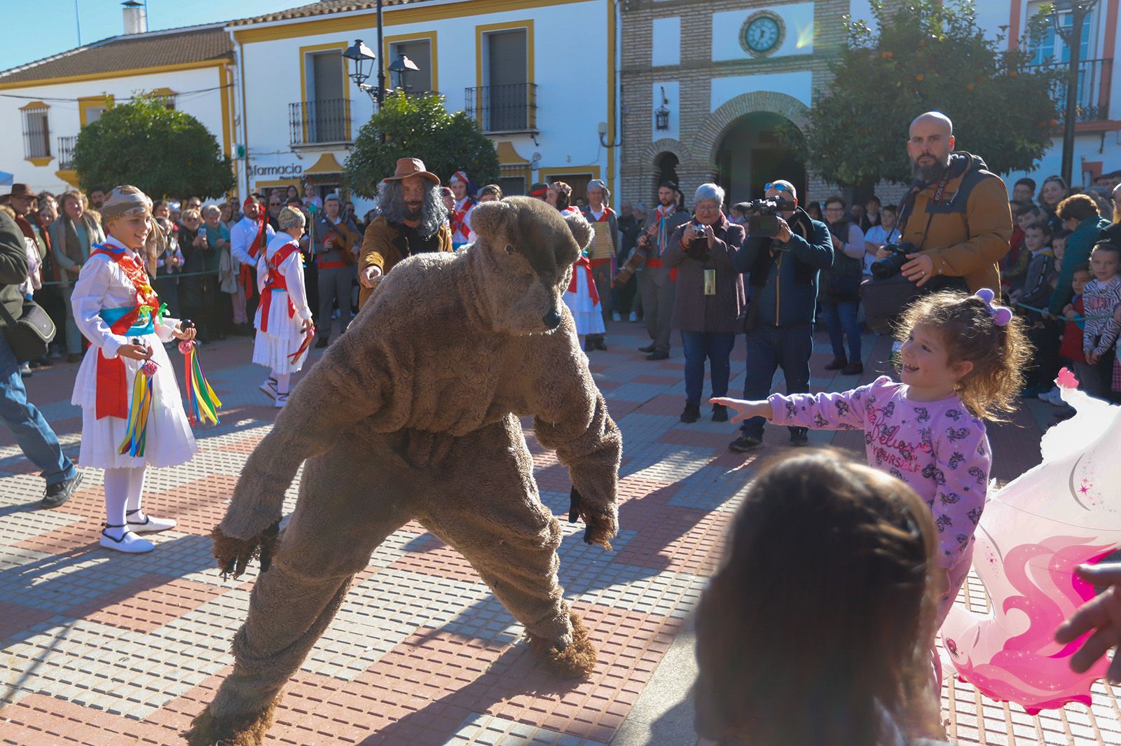 Vuelven la Danza de los Locos y el Baile del Oso