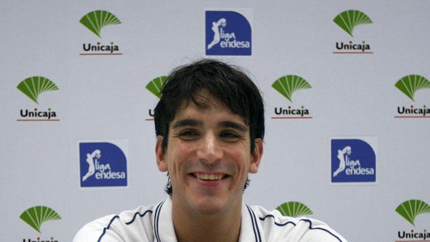 Carlos Suárez, el día de su presentación con Unicaja el verano pasado.
