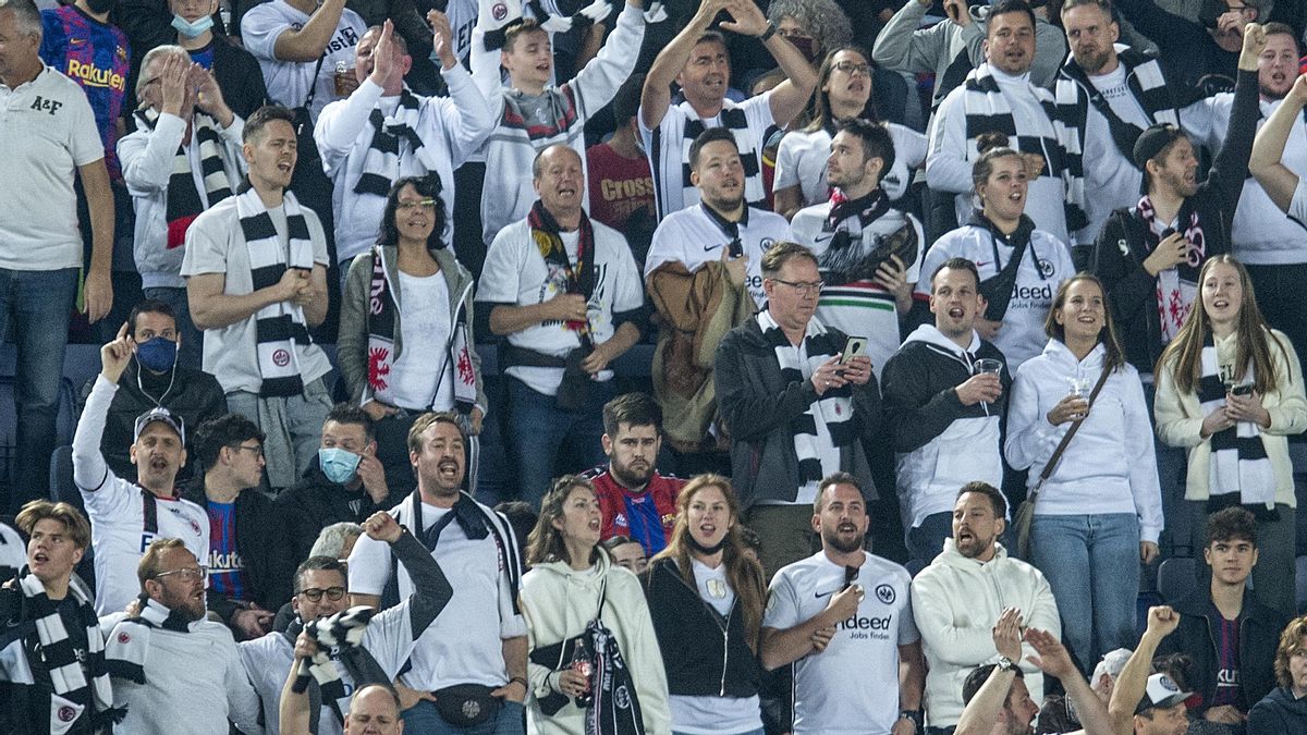 detenidos  cinco personas relacionadas con los disturbios que se produjeron antes del partido de la Europa League del 14 de abril, entre el FC Barcelona y el Eintracht de Frankfurt en las inmediaciones del Camp Nou.