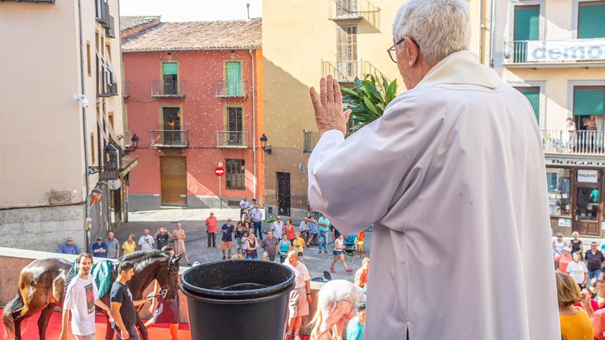 La benedicció dels animals, a la plaça de Sant Pere