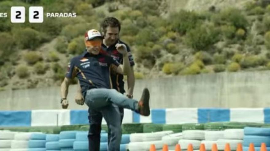 Marc Márquez y su equipo se &#039;pasan&#039; al fútbol