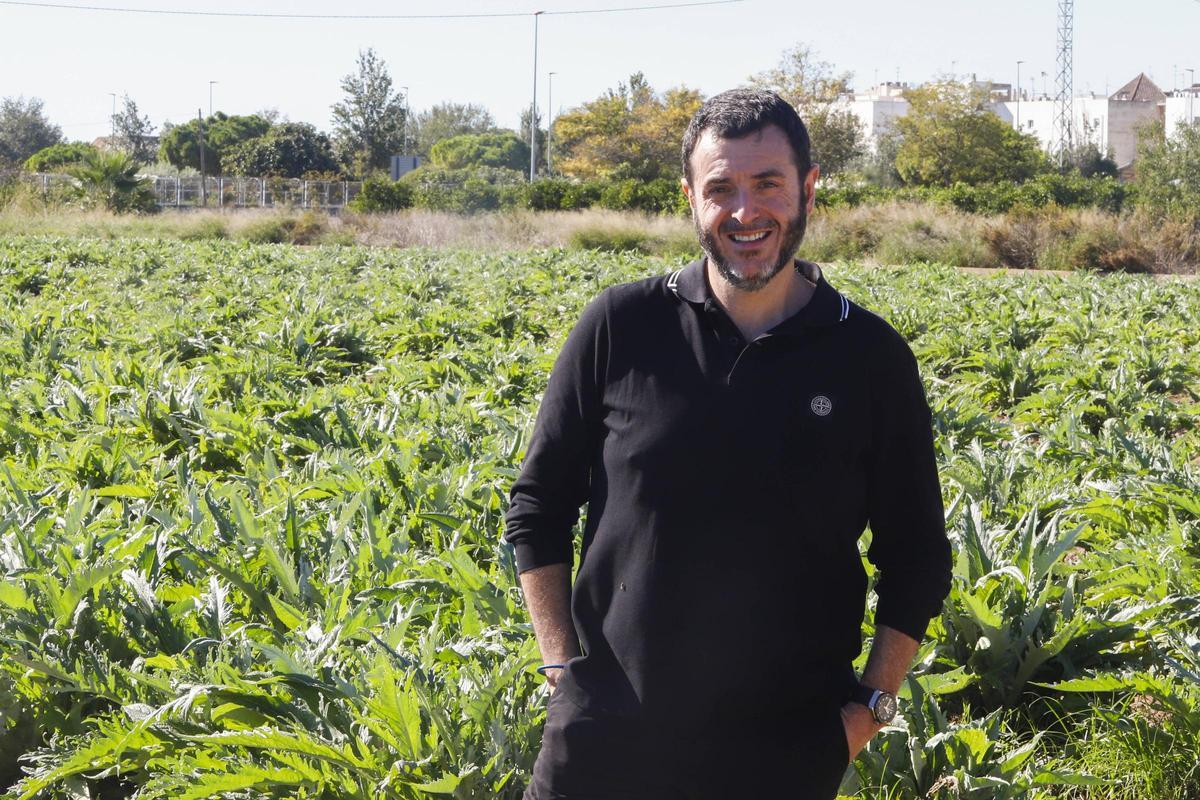 Ricard Camarena en la huerta de Toni Misiano, en Albalat dels Sorells.