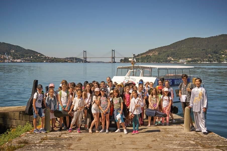 El campamento musical arranca con un encuentro con el exótico instrumento asiático