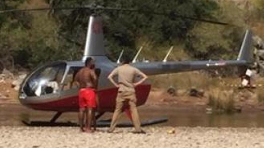 Denuncian a un piloto por aterrizar un helicóptero en el torrente Pareis