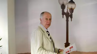 José María Suárez Braña: "Tengo fama de borracho, pero Isabel II de Inglaterra le daba a la ginebra y reinó 100 años"