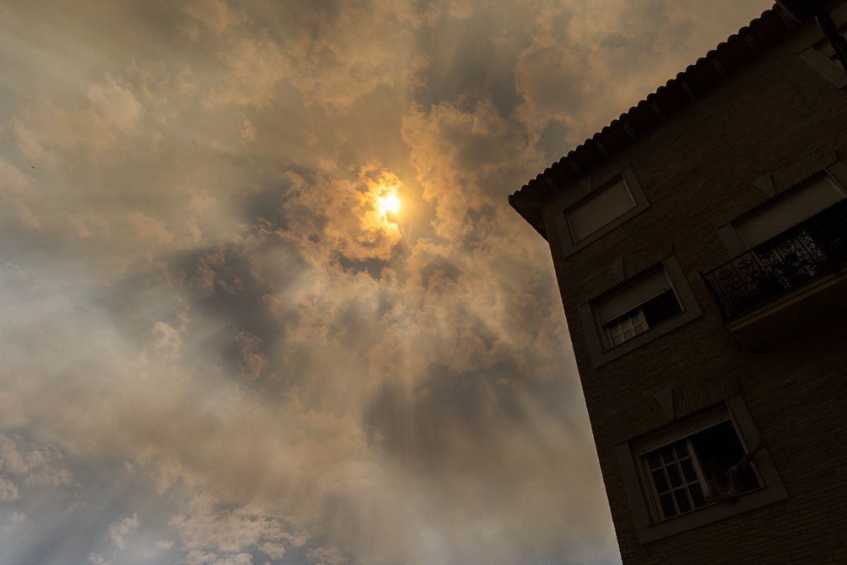 El incendio de Bejís, en imágenes