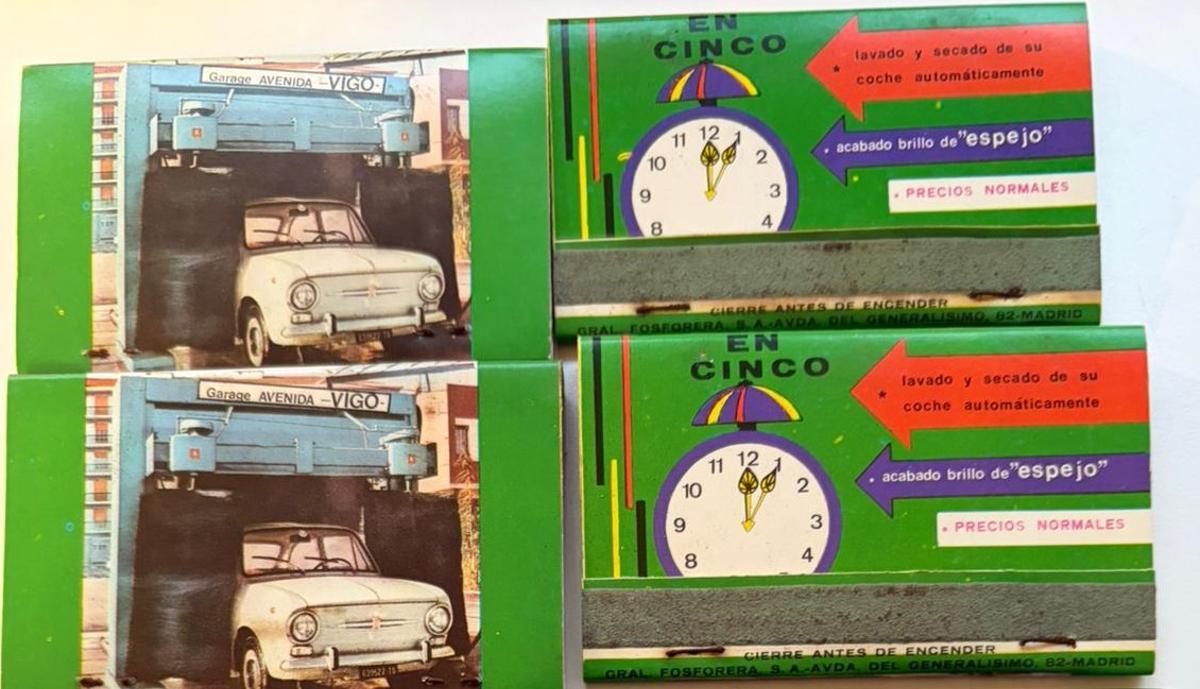 Cajas de cerillas con la publicidad del primer túnel de lavado en un garaje de Vigo.