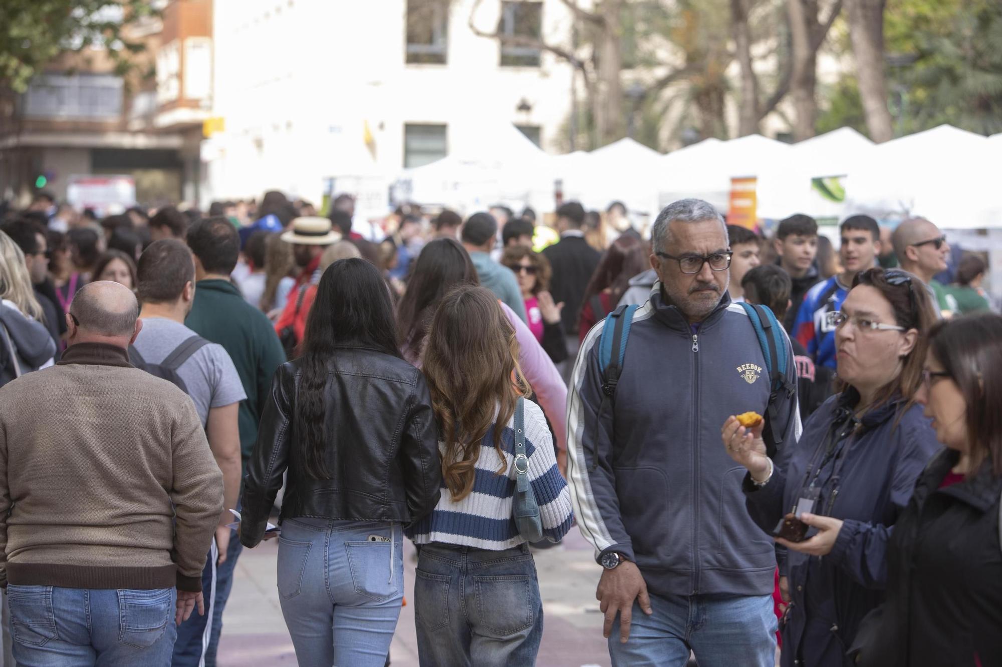 Más de 30 centros educativos toman l'Albereda de Xàtiva