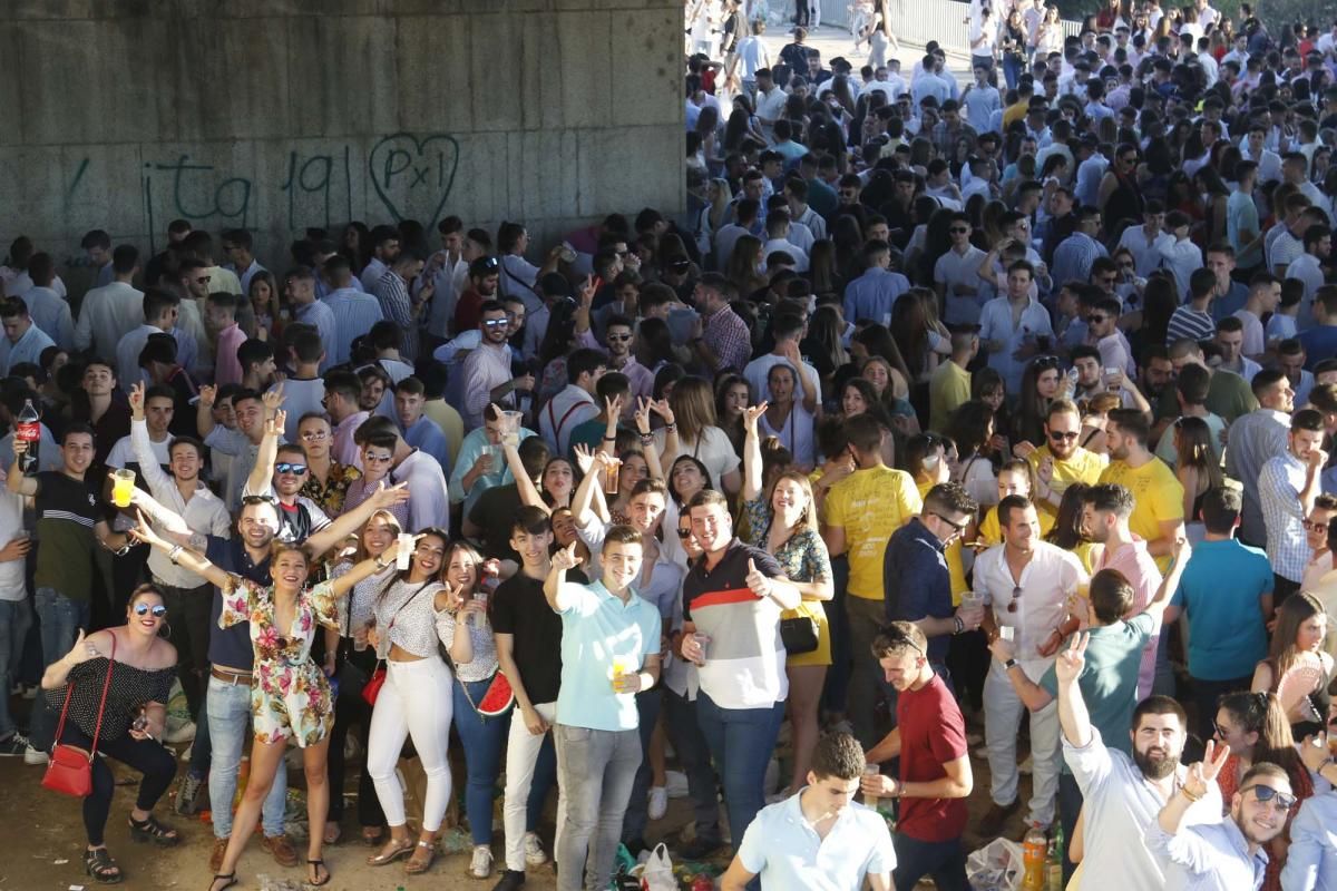 Botellón en el Arenal