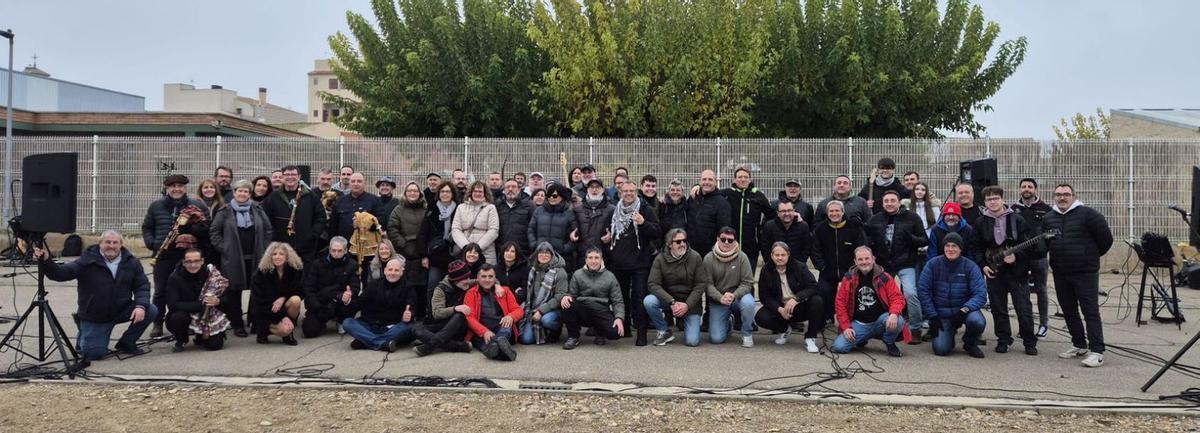 Músicos y aficionados de distintas partes se reunieron en la cover de Torres de Berrellén.